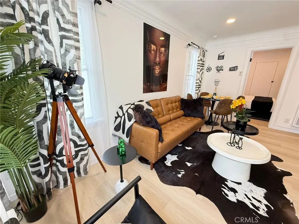 1123 Vista Street West Hollywood, CA 90046