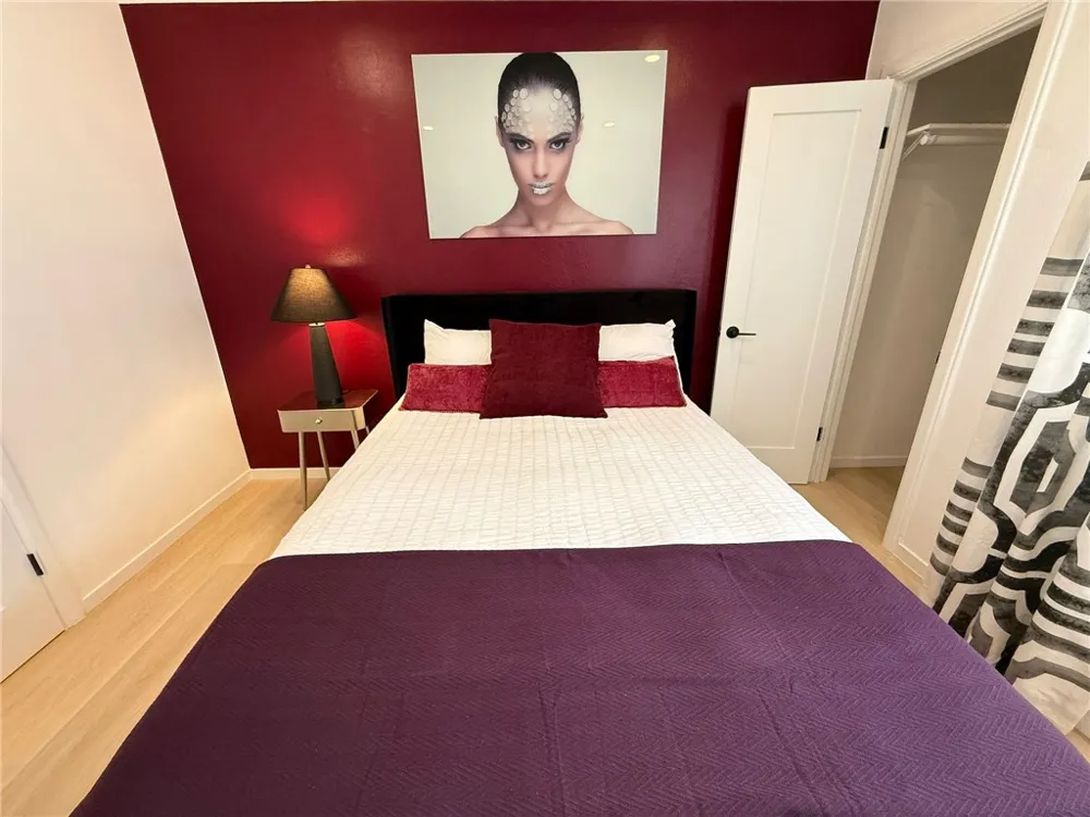 1123 Vista Street West Hollywood, CA 90046