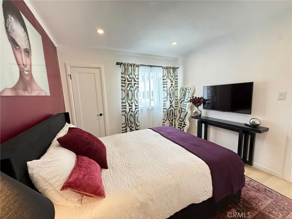1123 Vista Street West Hollywood, CA 90046
