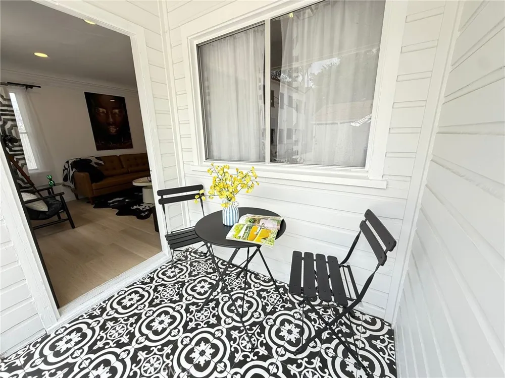1123 Vista Street West Hollywood, CA 90046