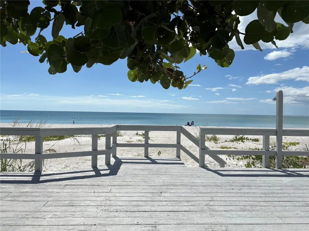 2823 GULF OF MEXICO DRIVE Longboat Key, FL 34228
