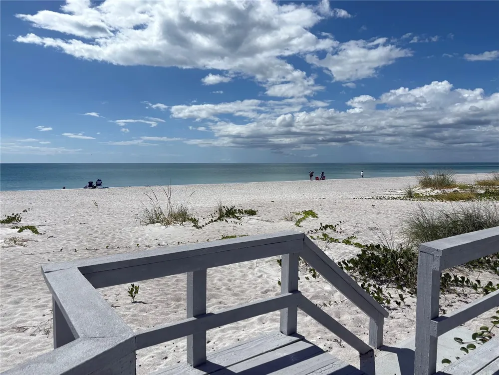 2823 GULF OF MEXICO DRIVE Longboat Key, FL 34228