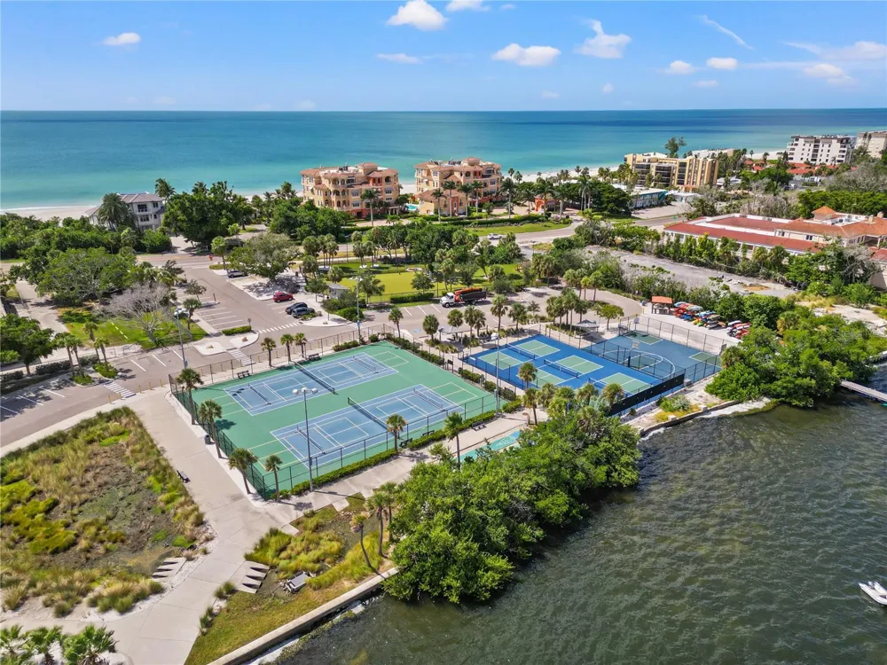 2823 GULF OF MEXICO DRIVE Longboat Key, FL 34228