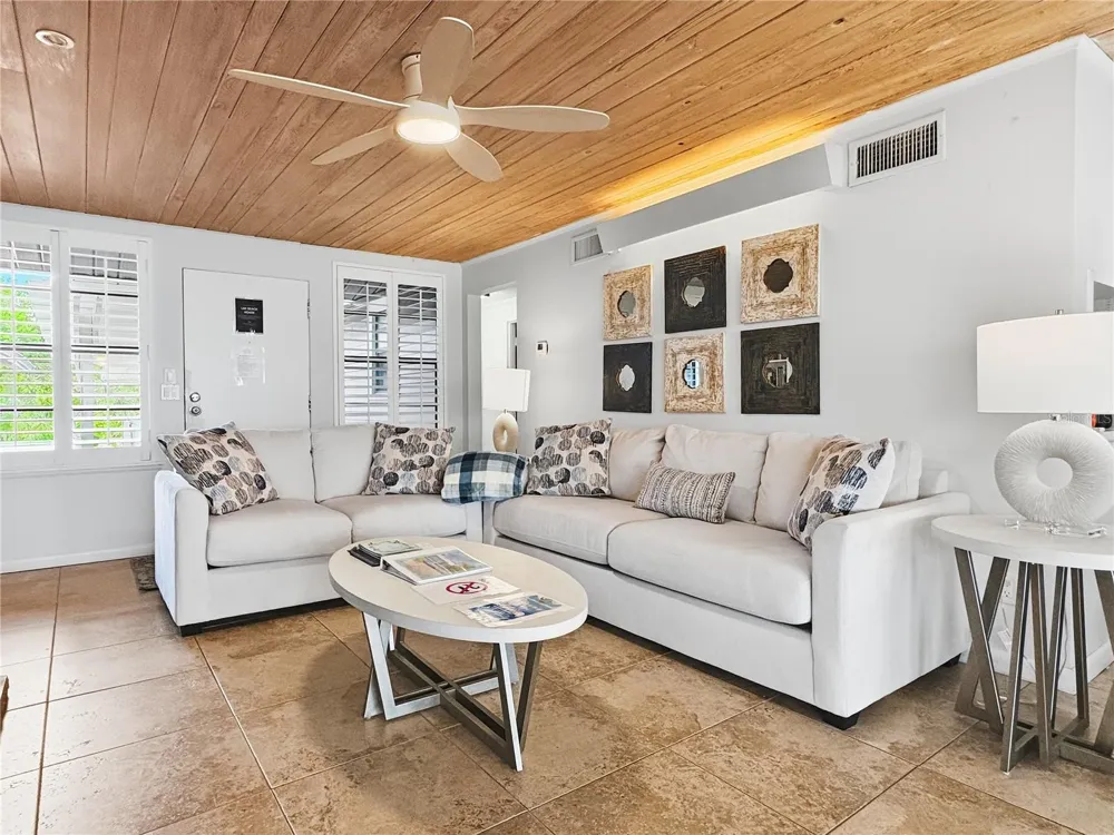 2823 GULF OF MEXICO DRIVE Longboat Key, FL 34228