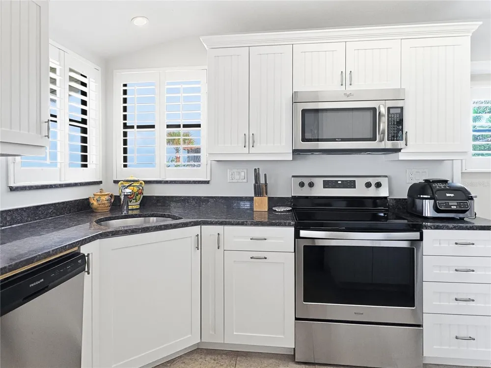 2823 GULF OF MEXICO DRIVE Longboat Key, FL 34228