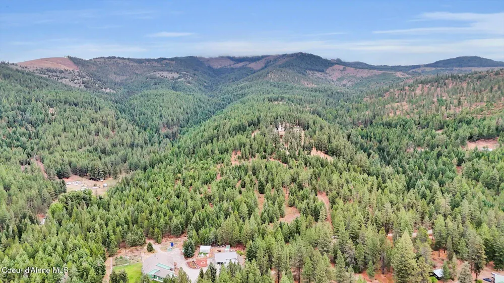 1571 Stone Road Blanchard, ID 83804