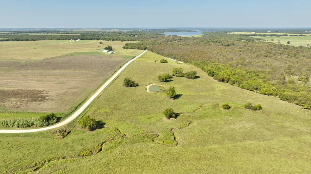 831 Baker Road Pilot Point, TX 76258