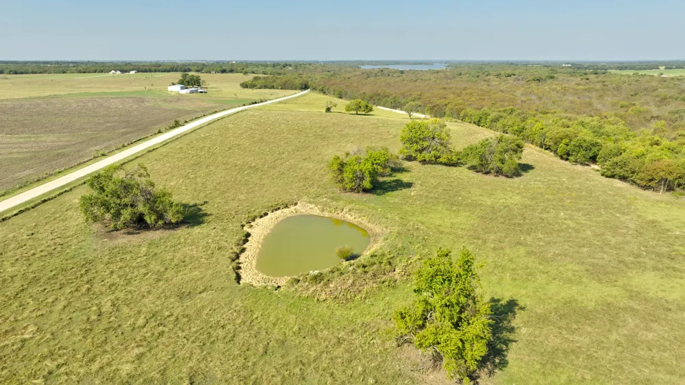 831 Baker Road Pilot Point, TX 76258