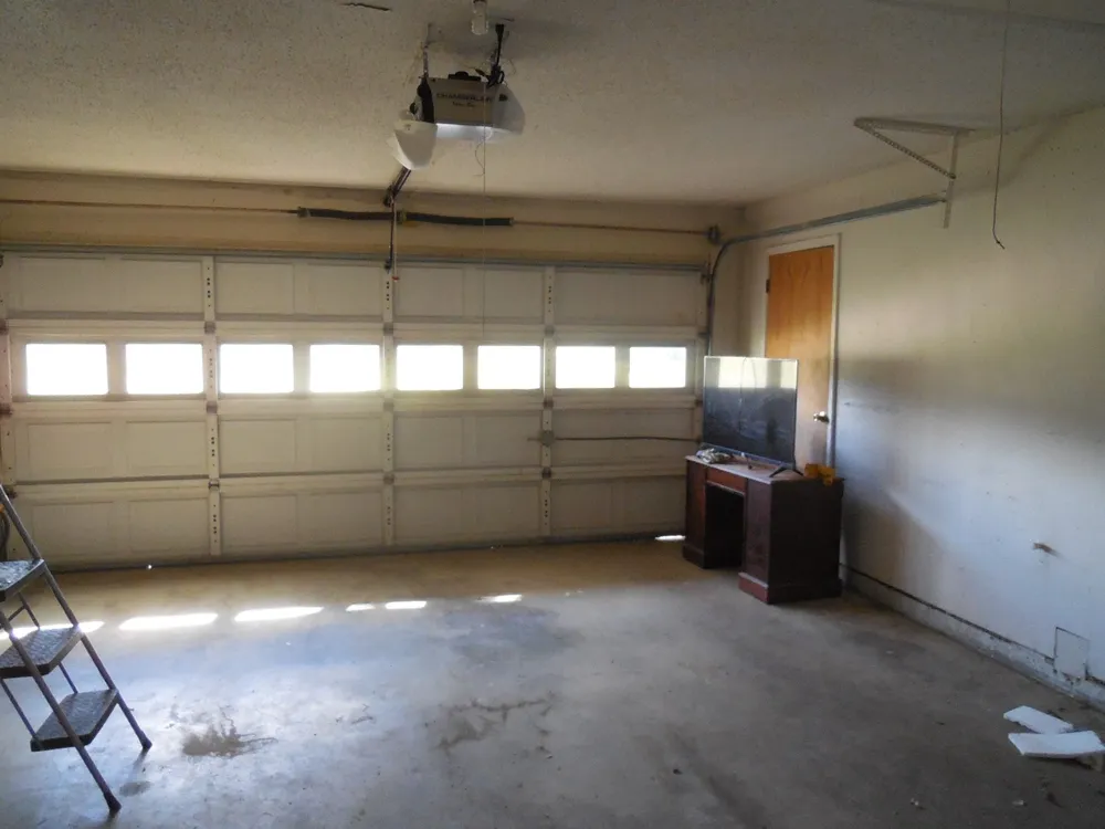1220 Meadowbrook Street Ranger, TX 76470