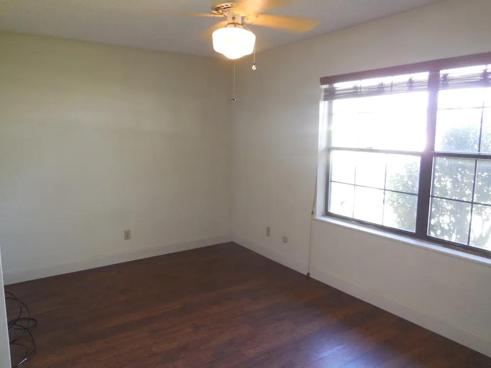 1220 Meadowbrook Street Ranger, TX 76470