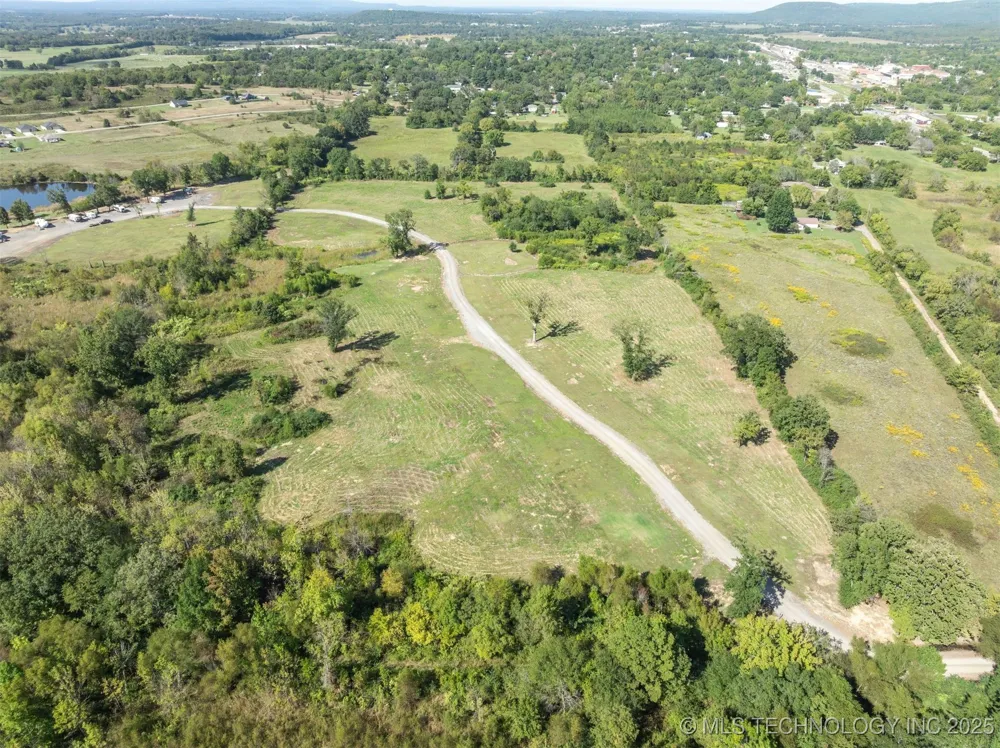 23000 Hideaway Drive Heavener, OK 74937
