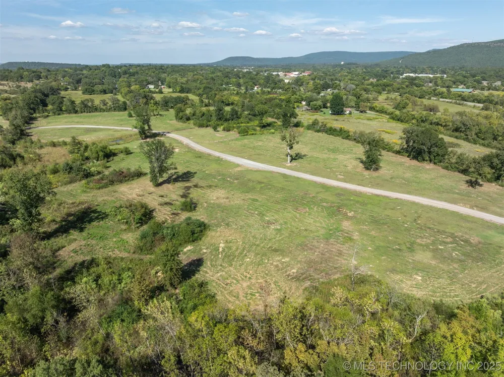 23000 Hideaway Drive Heavener, OK 74937