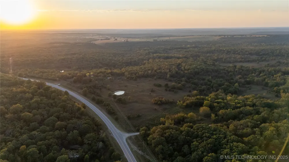 Highway 9 Dustin, OK 74839