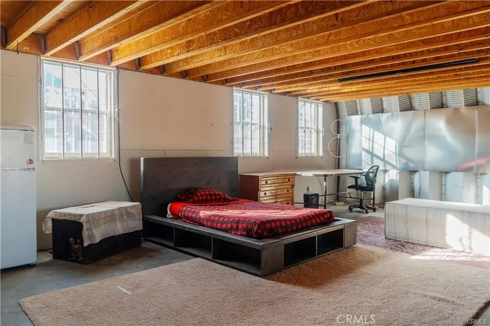 48317 Burns Canyon Pioneertown, CA 92268