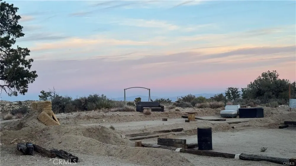 48317 Burns Canyon Pioneertown, CA 92268
