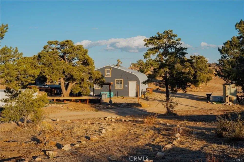 48317 Burns Canyon Pioneertown, CA 92268