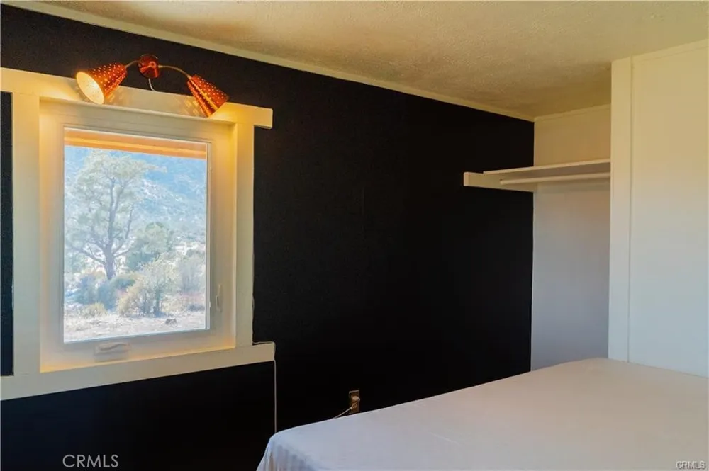 48317 Burns Canyon Pioneertown, CA 92268