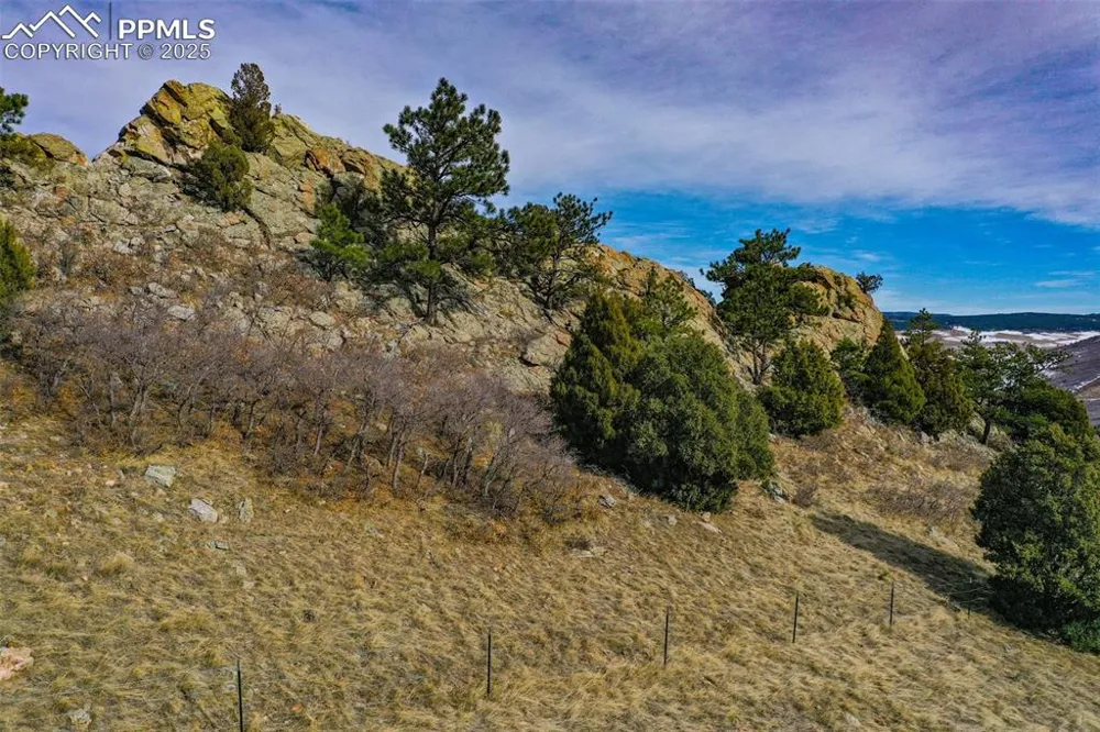 5741 Country Club Drive Larkspur, CO 80118