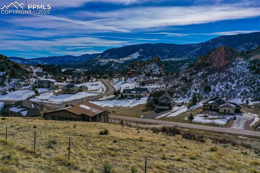 5741 Country Club Drive Larkspur, CO 80118