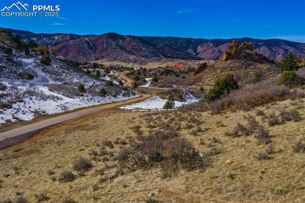 5741 Country Club Drive Larkspur, CO 80118