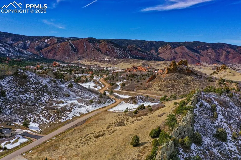 5741 Country Club Drive Larkspur, CO 80118