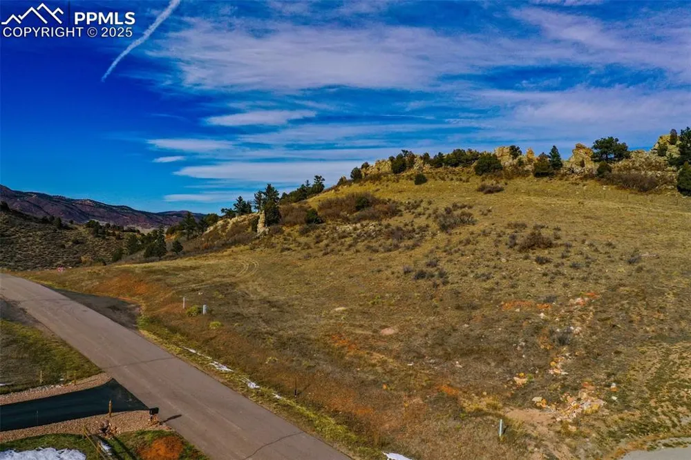 5741 Country Club Drive Larkspur, CO 80118