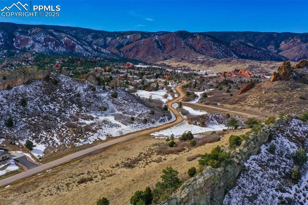 5741 Country Club Drive Larkspur, CO 80118