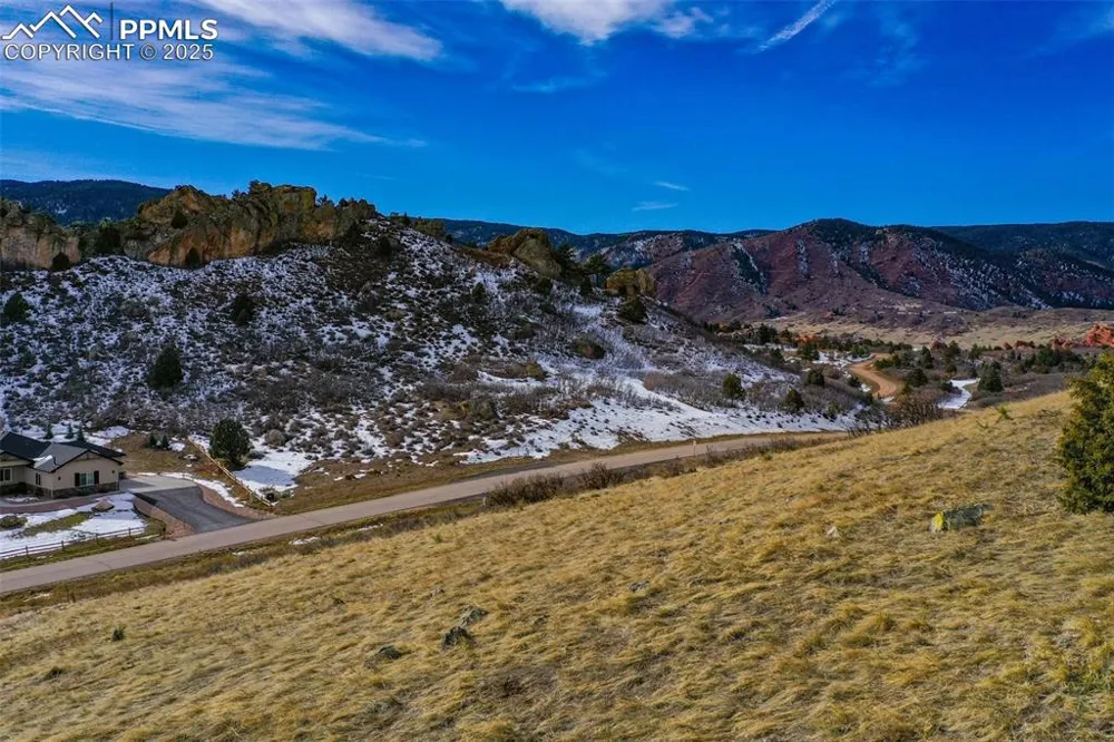 5741 Country Club Drive Larkspur, CO 80118