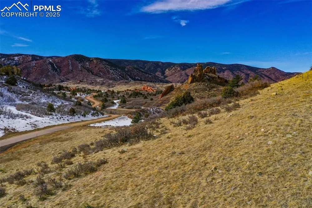 5741 Country Club Drive Larkspur, CO 80118