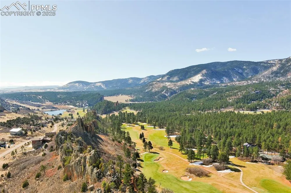 5741 Country Club Drive Larkspur, CO 80118