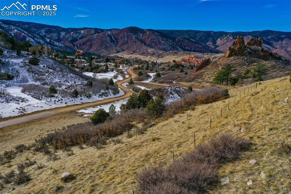 5741 Country Club Drive Larkspur, CO 80118