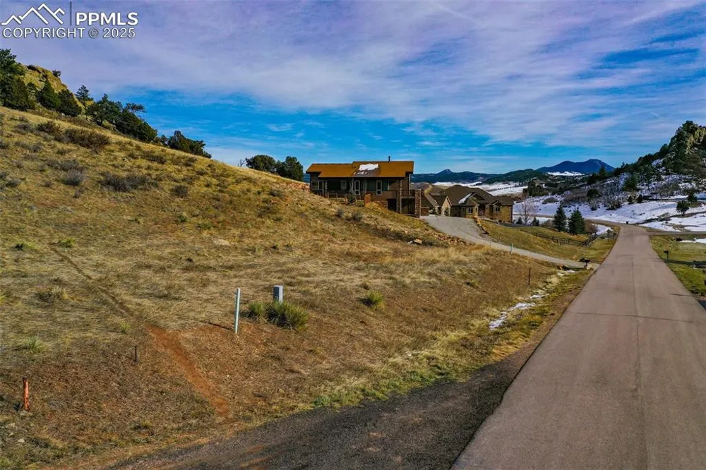 5741 Country Club Drive Larkspur, CO 80118