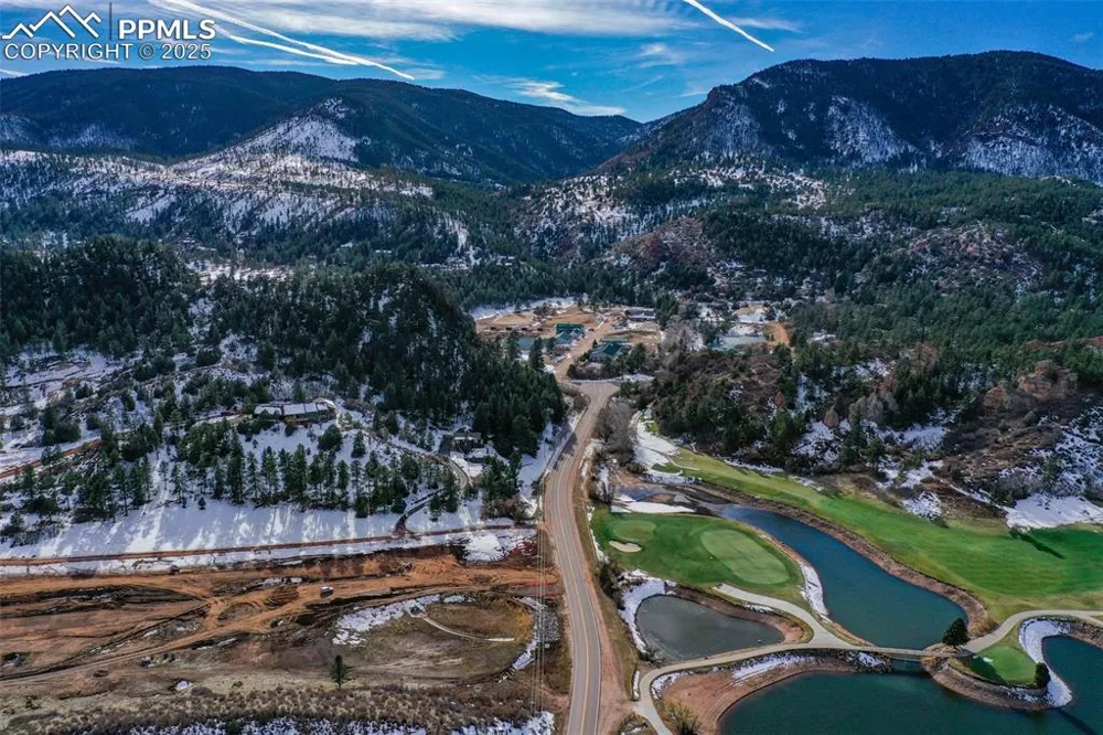 5741 Country Club Drive Larkspur, CO 80118