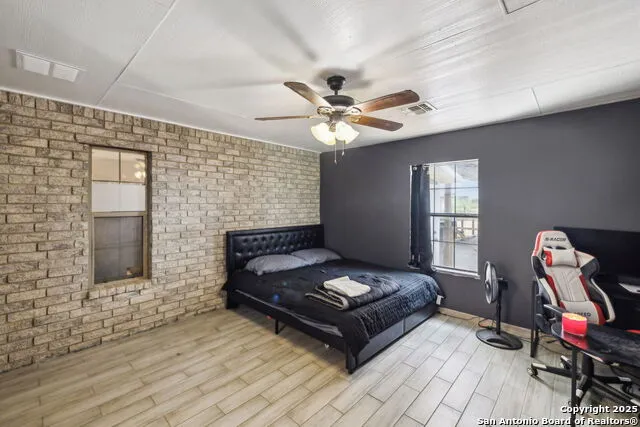 2355 Stuart Rd Adkins, TX 78101