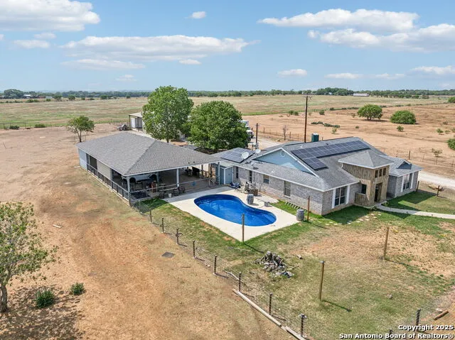 2355 Stuart Rd Adkins, TX 78101