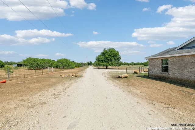 2355 Stuart Rd Adkins, TX 78101