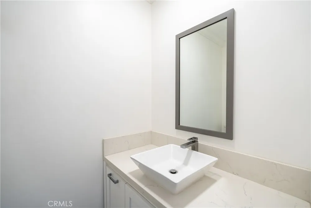 531 Esplanade #713 Redondo Beach, CA 90277