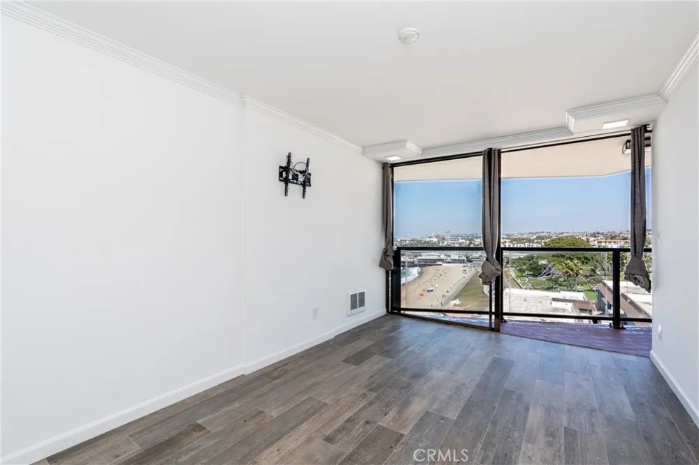 531 Esplanade #713 Redondo Beach, CA 90277