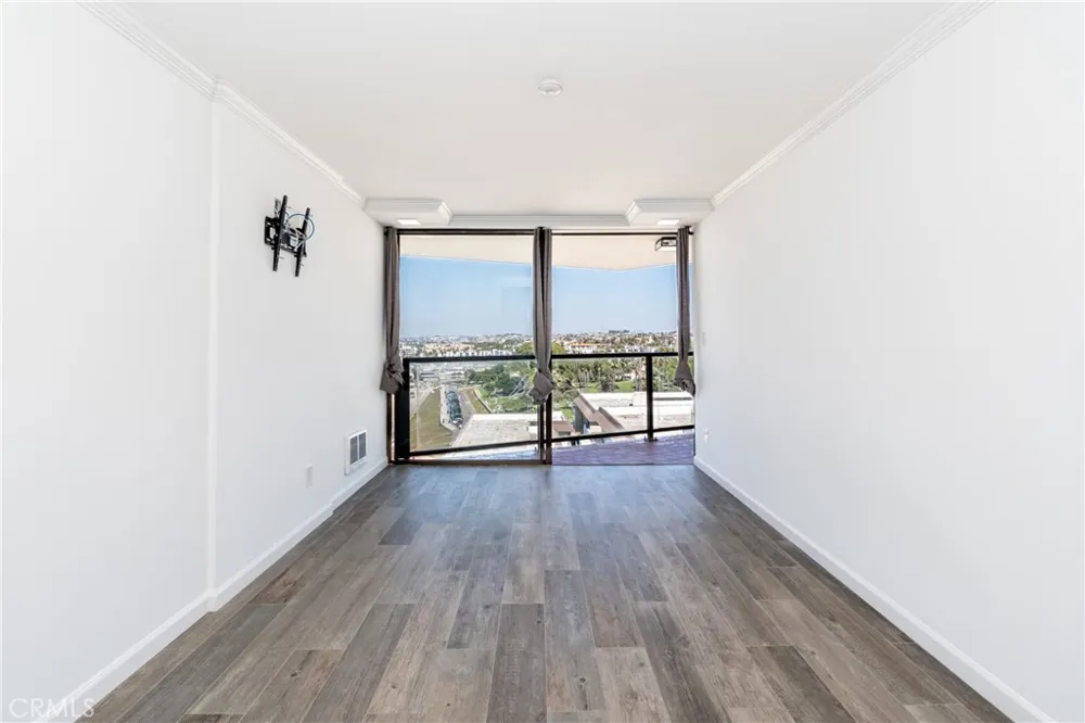 531 Esplanade #713 Redondo Beach, CA 90277