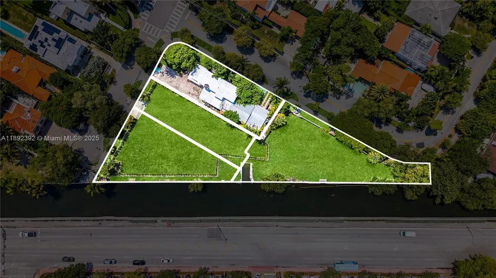 1800 Michigan Ave Miami Beach, FL 33139