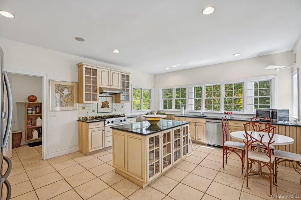 12 Laila Lane Remsenburg, NY 11960