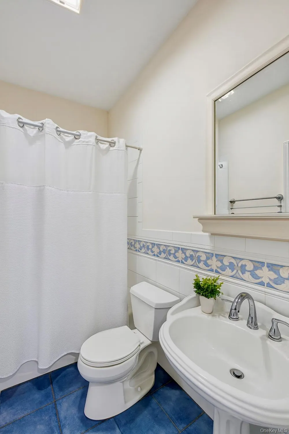 12 Laila Lane Remsenburg, NY 11960