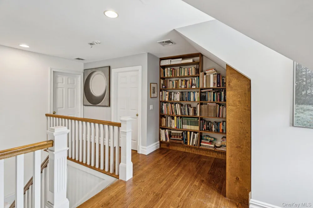 12 Laila Lane Remsenburg, NY 11960