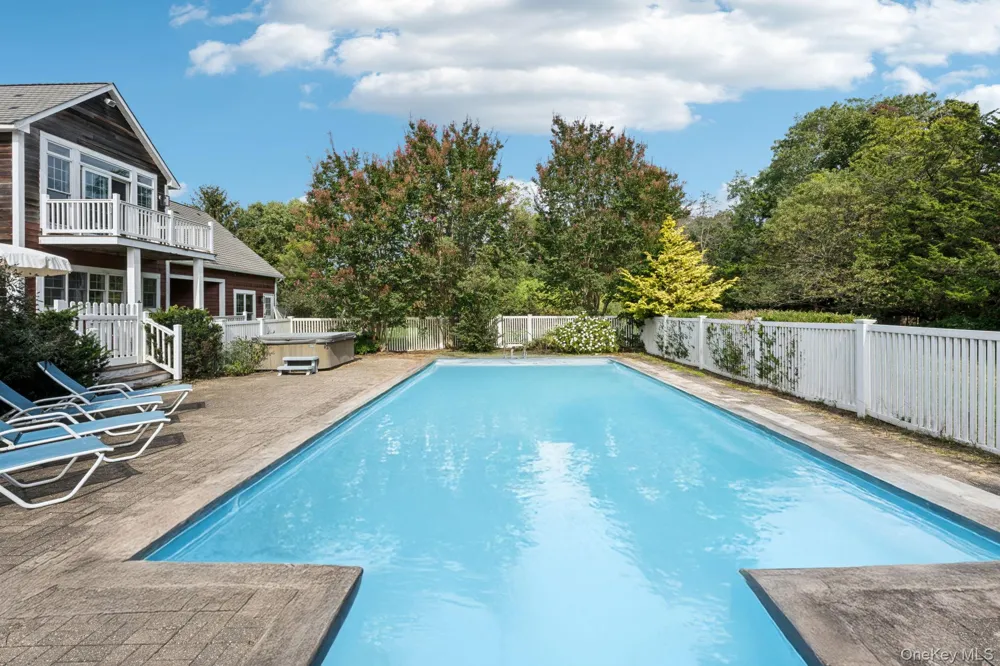 12 Laila Lane Remsenburg, NY 11960