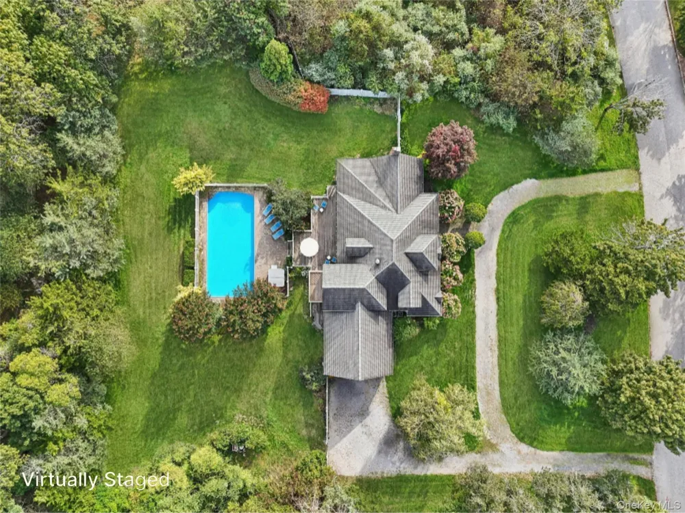 12 Laila Lane Remsenburg, NY 11960