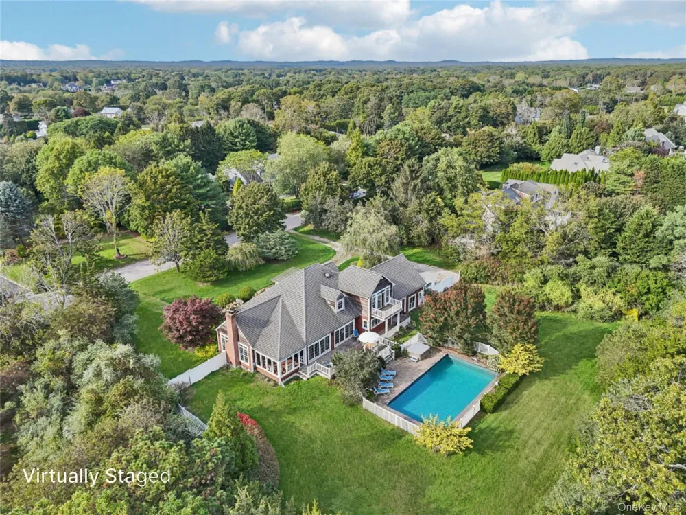 12 Laila Lane Remsenburg, NY 11960