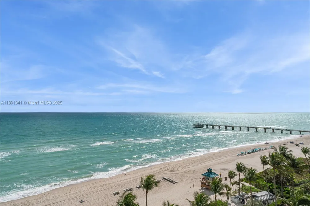16901 Collins Ave #805 Sunny Isles Beach, FL 33160