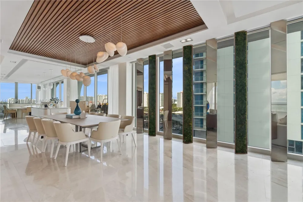 16901 Collins Ave #805 Sunny Isles Beach, FL 33160