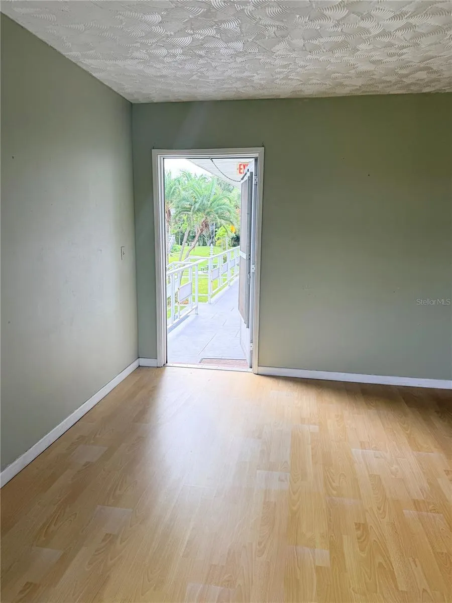 5900 21ST STREET #10 St Petersburg, FL 33714