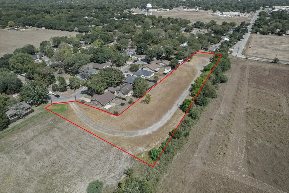 1508 Pendergrass Street Lockhart, TX 78644